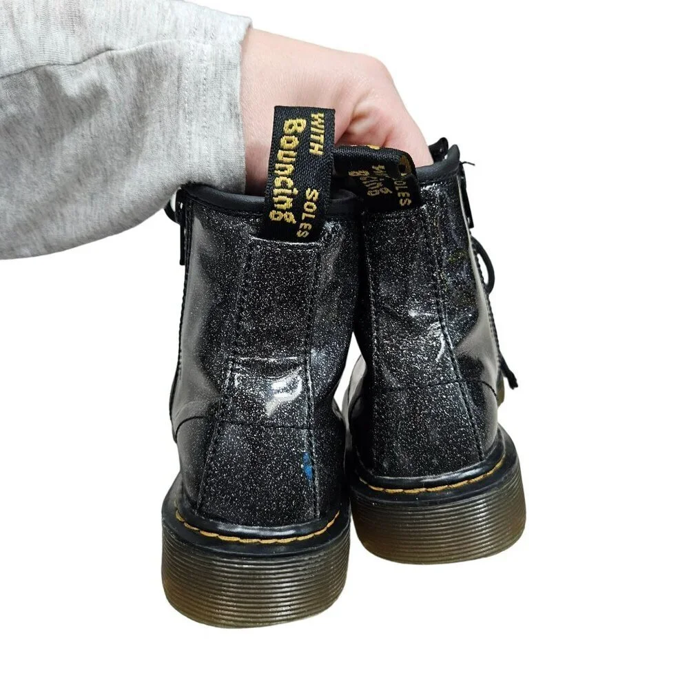 Dr. Martens 1460  Black Glitter J Girls Boots Size 1‎ US Black Glitter Lace-Up
